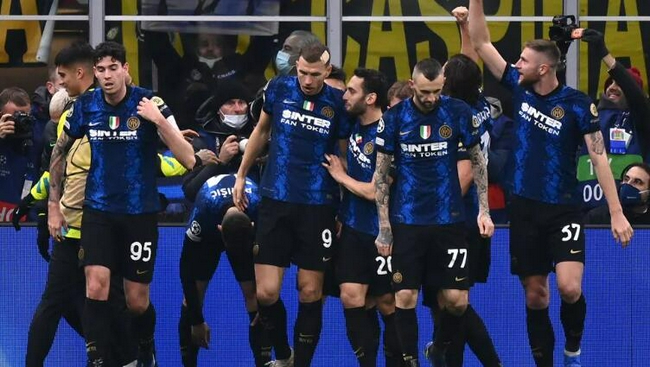 新发型，格列兹曼剪了一个超短寸头（格列兹曼焕新造型：清爽超短寸头亮相）