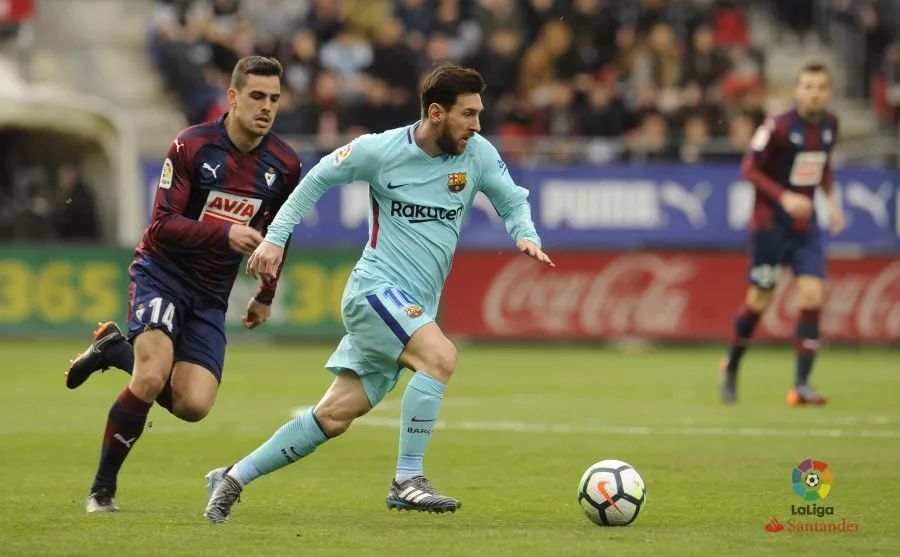 里程碑！贾马尔·穆雷生涯总得分突破10000分大关（贾马尔·穆雷生涯总得分破万，达成里程碑时刻）