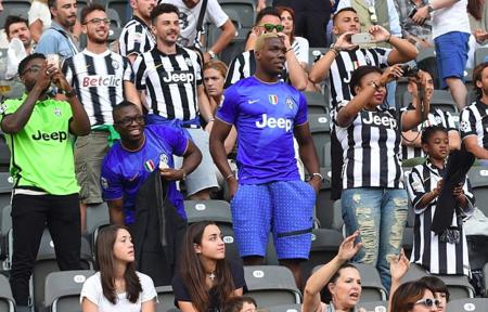 阿邦拉霍：只有曼联给出高额转会费，维拉才会卖沃特金斯（阿邦拉霍：曼联若不出高价，维拉不会出售沃特金斯）