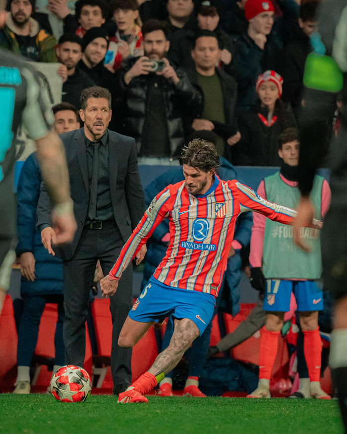 Upset：之前本有机会加盟iG，但交易因我直播说漏嘴告吹